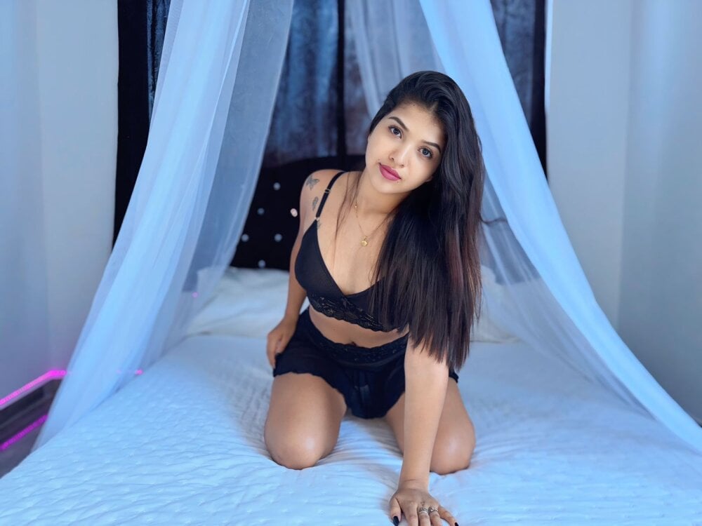 ammy_grey1