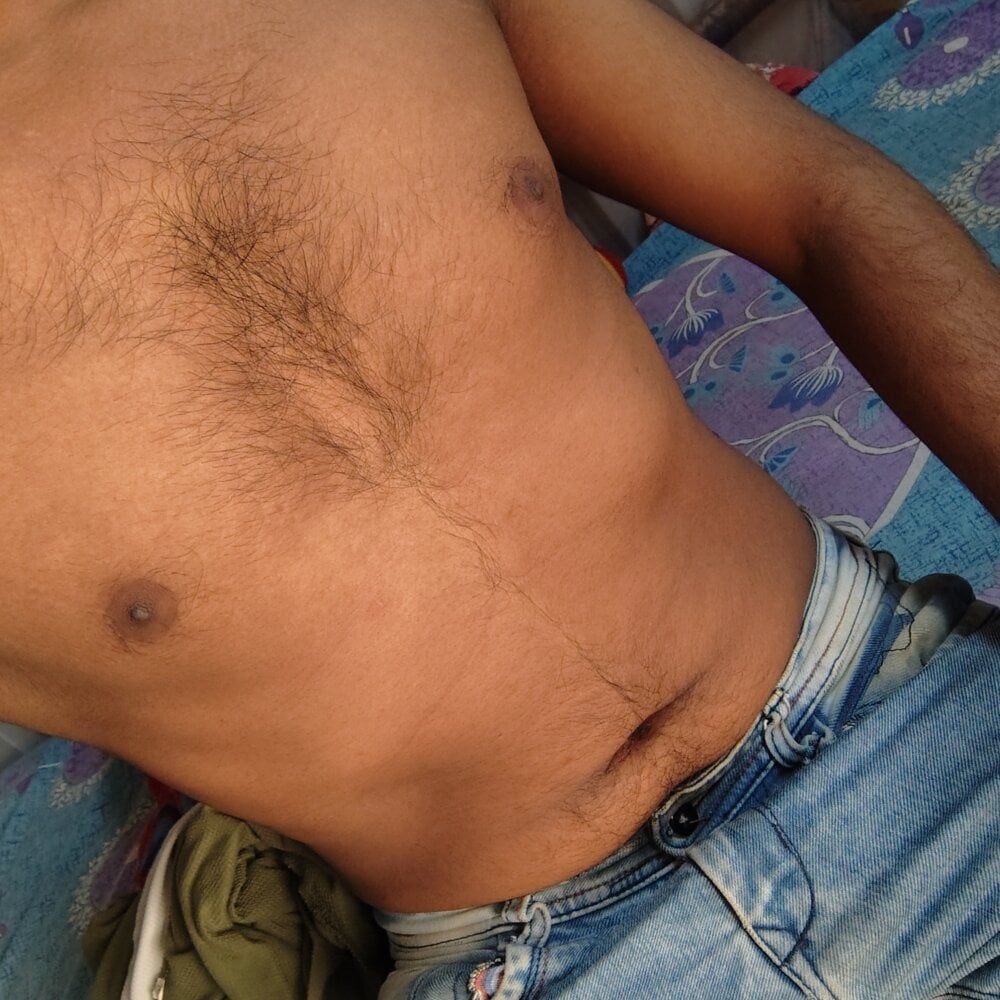 hot_anush
