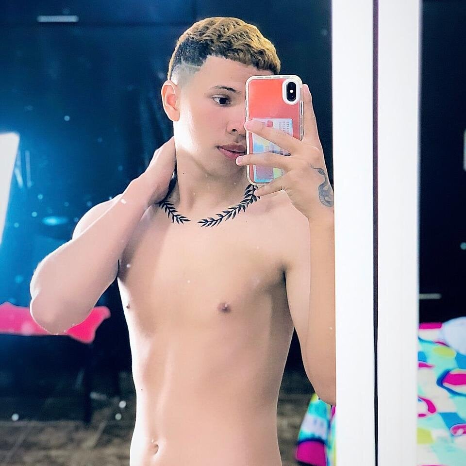 leo_hot_