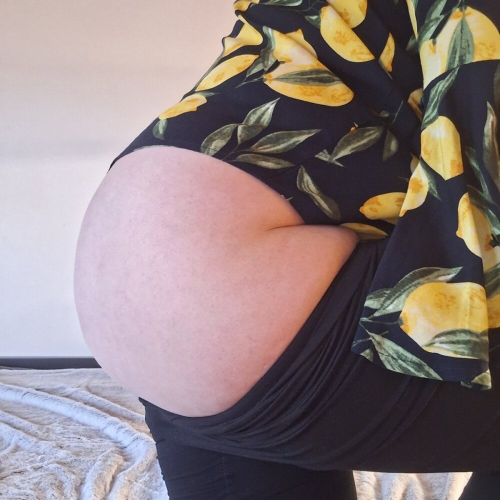 mature_hot_mom