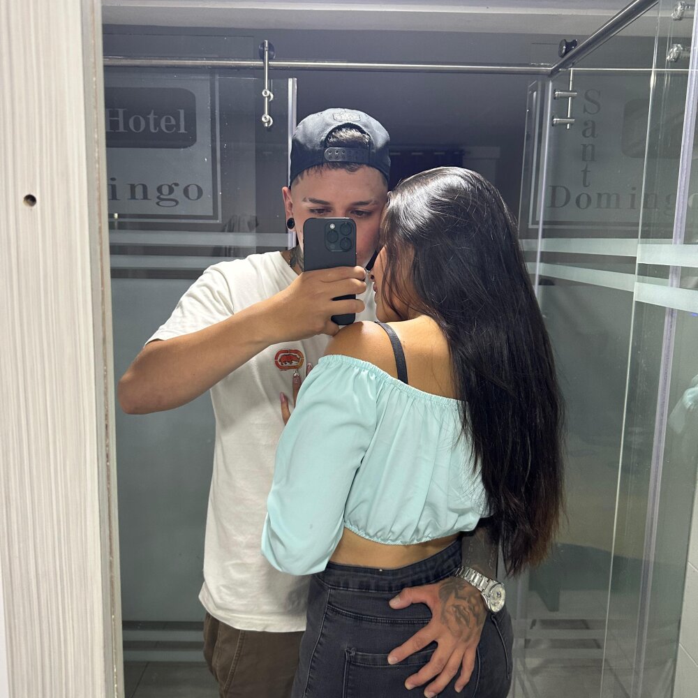 sasha_and_dom