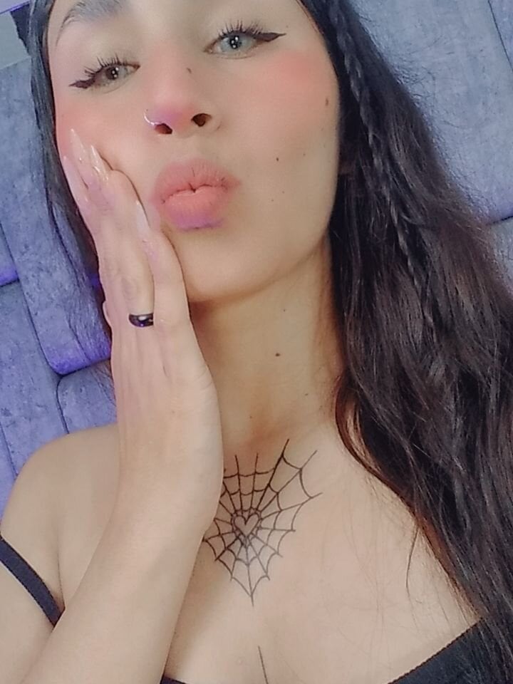 skinny_xxx