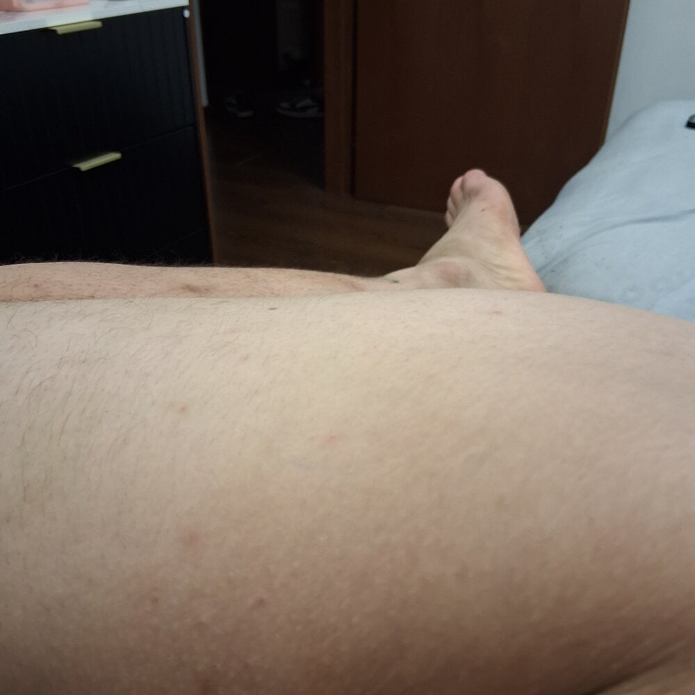 small_cock_slave01