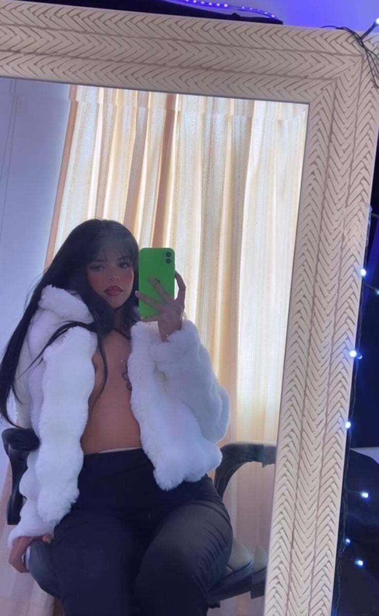 sofia_grey6