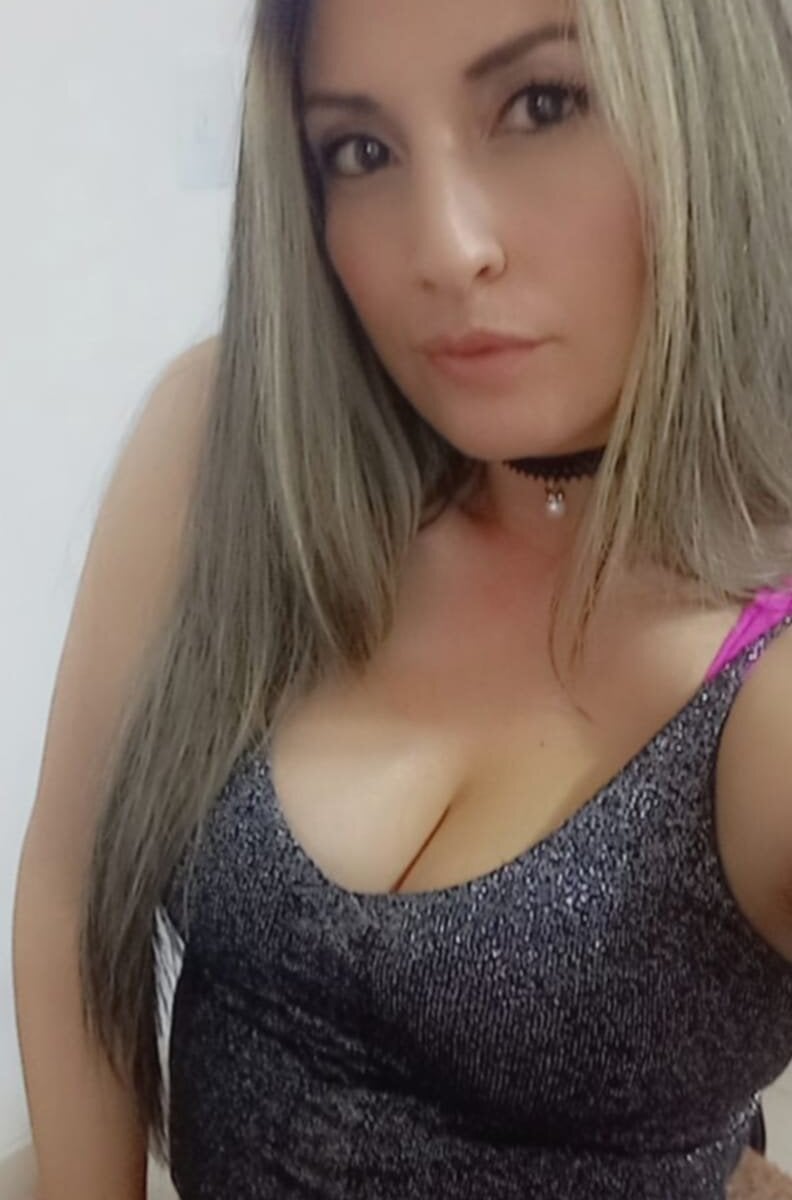 vivi_tits