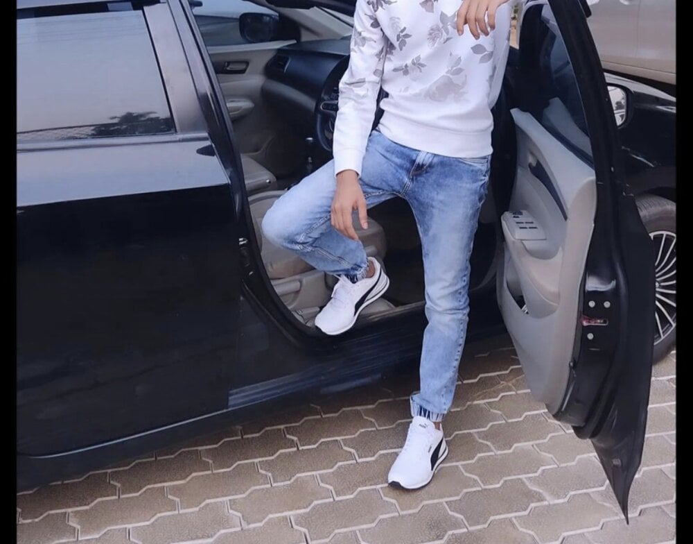 younger_boy_18